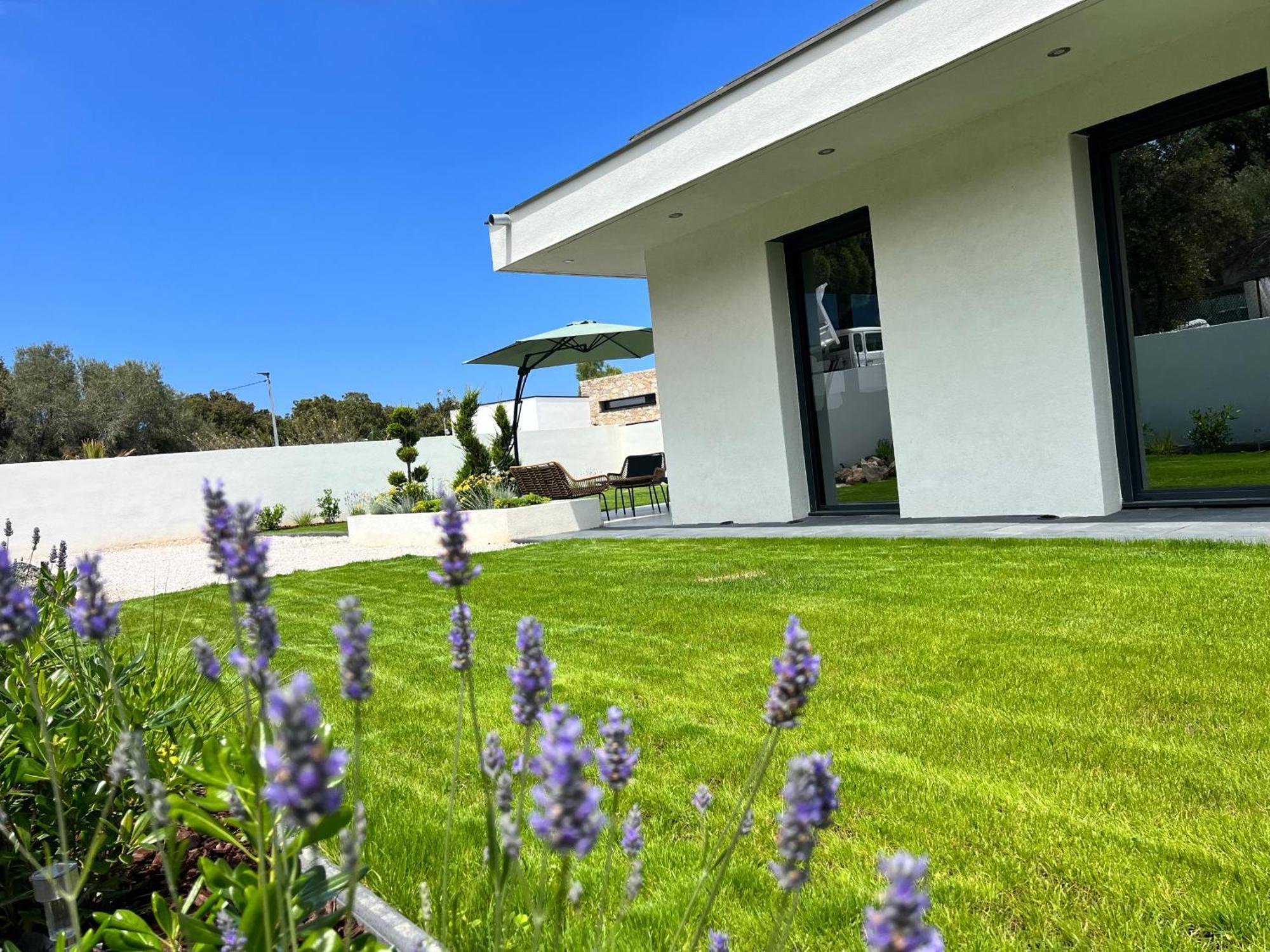 Villa Valentin 2 Chambres Avec Jardin A Calvi カルヴィ エクステリア 写真